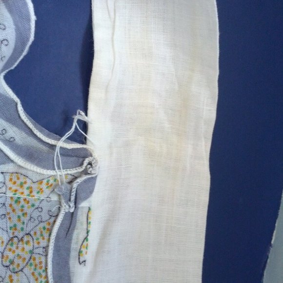 Vintage handmade cotton handkerchief half apron - Picture 4 of 5